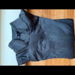 Patagonia men’s R1 full-zip fleece